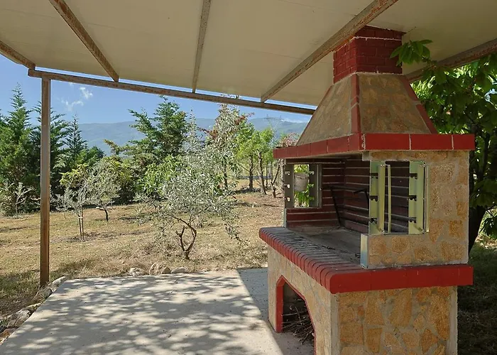 Zeusplace Jasmine House Leptokaryá