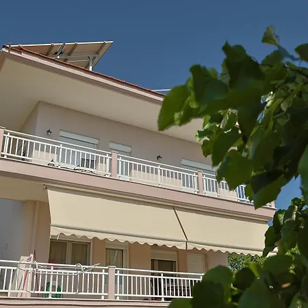 Zeusplace Jasmine House